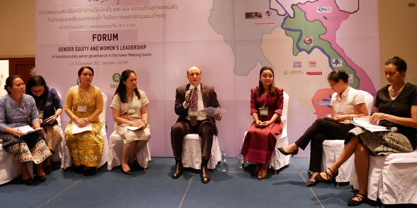 Oxfam in Asia - Water Governance - Regional Forum for Gender Equity and Women's Leadership in Water Resource Management of the Mekong Oxfam in Asia - Water Governance - Regional Forum for Gender Equity and Women's Leadership in Water Resource Management of the Mekong