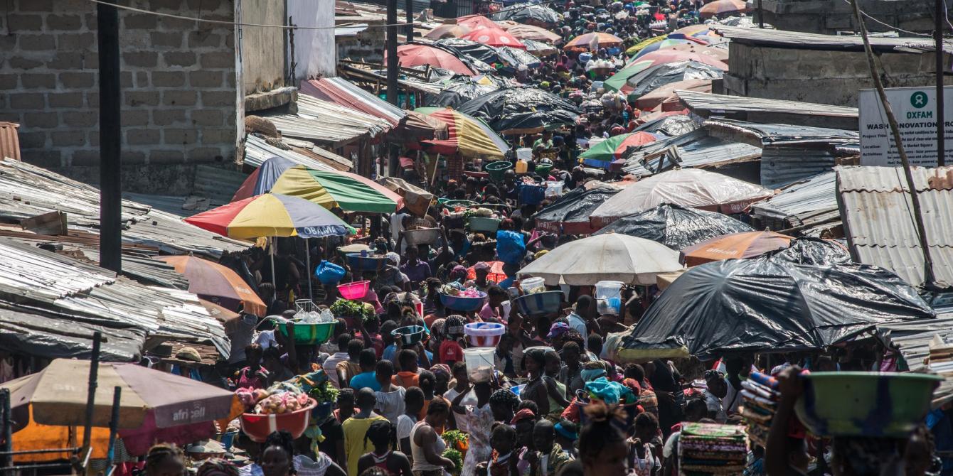 Vendors and traders along Sigida market in Kinshasa, DRC Vendors and traders along Sigida market in Kinshasa, DRC