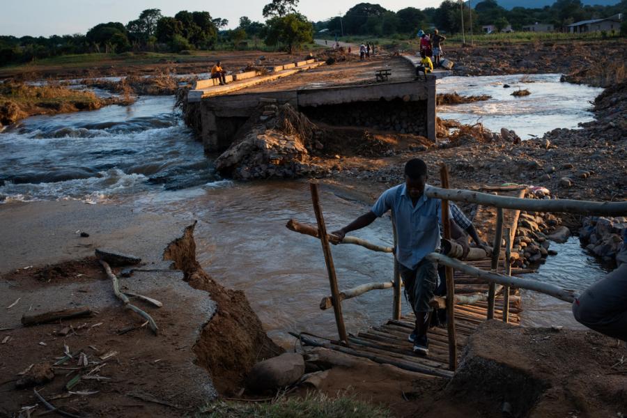 Damaged bridge in Zimbabwe Damaged bridge in Zimbabwe