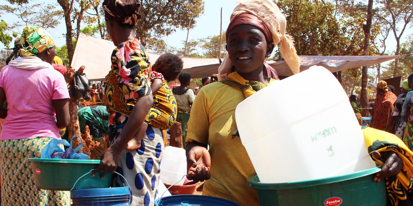 Oxfam is the lead agency in the provision of water, sanitation and hygiene promotion (WASH) services for the Burundian refugees in Nyarugusu and Nduta camps. Photo: Bill Marwa/Oxfam Oxfam is the lead agency in the provision of water, sanitation and hygiene promotion (WASH) services for the Burundian refugees in Nyarugusu and Nduta camps. Photo: Bill Marwa/Oxfam
